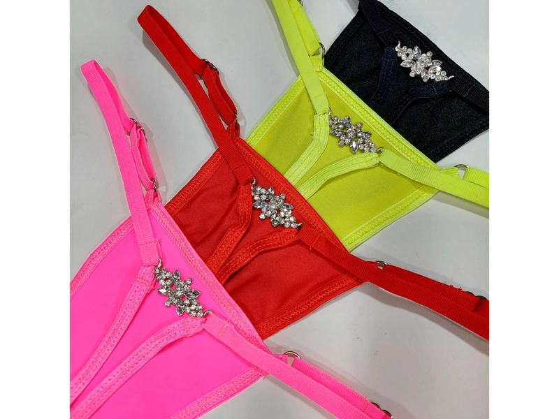 TANGA HILO FLOR STRASS