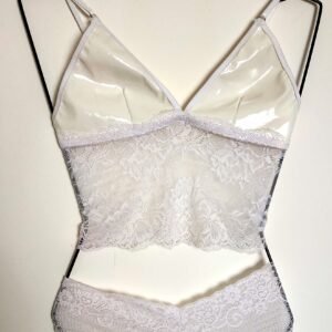 Bralette vinilo + culotte blanco T85 .-
